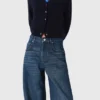 Balloon jeans with martingale Balloon jeans with martingale