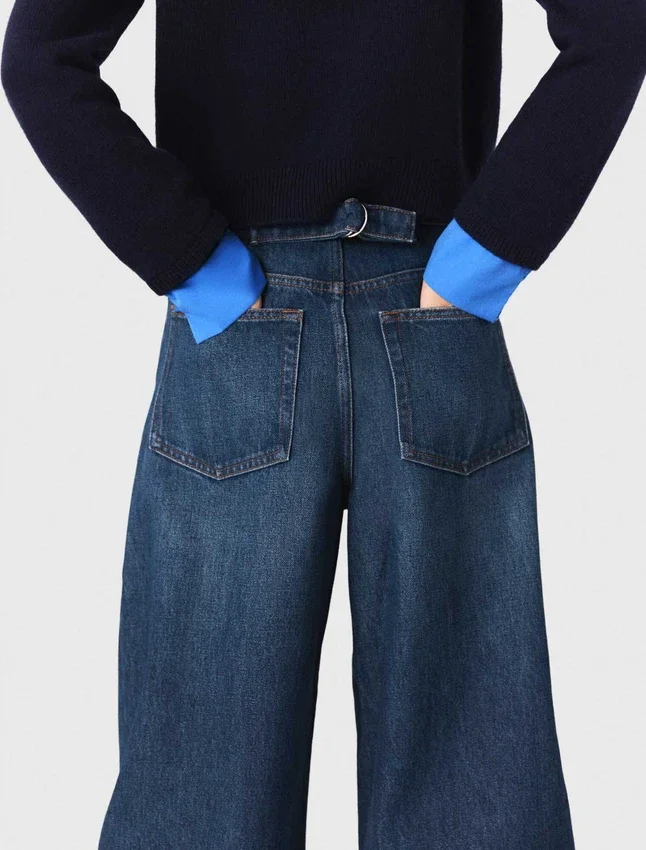 Balloon jeans with martingale Balloon jeans with martingale