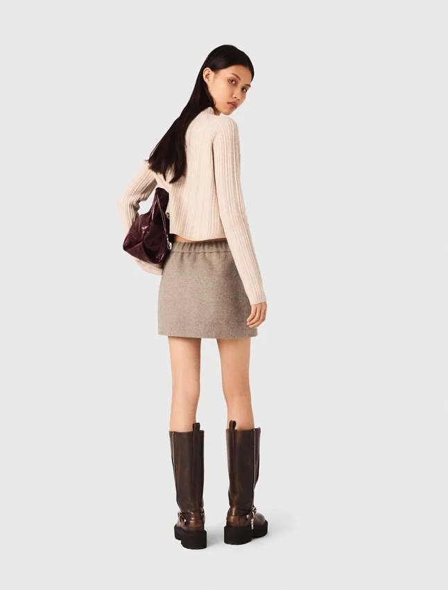Cable-knit crop sweater Cable-knit crop sweater