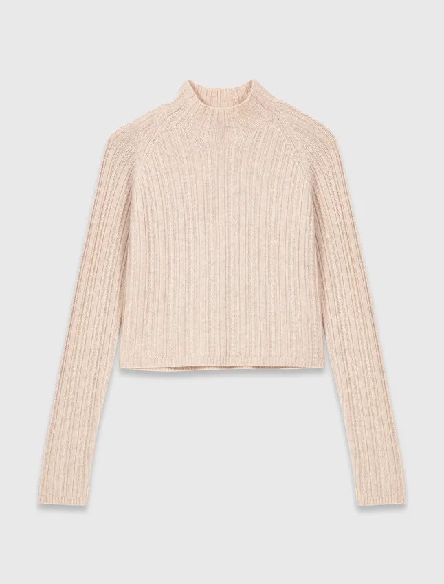 Cable-knit crop sweater Cable-knit crop sweater
