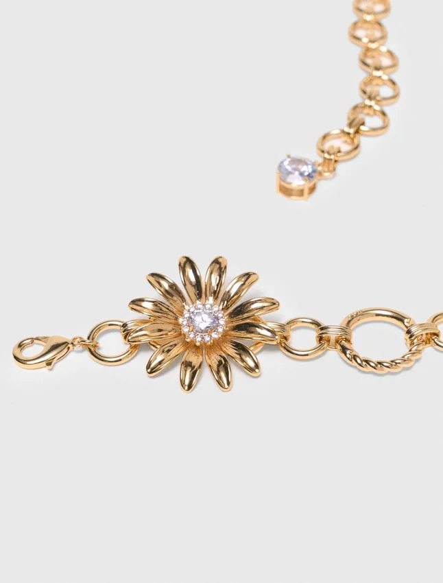 Chain belt with flowers Chain belt with flowers