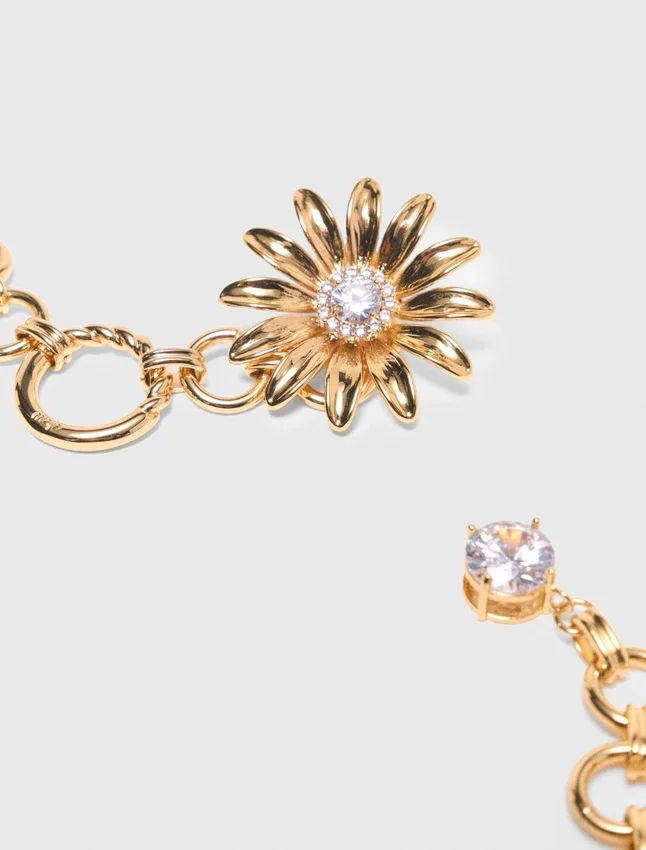 Chain belt with flowers Chain belt with flowers