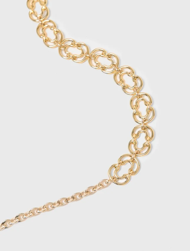 Chain belt with new link Chain belt with new link