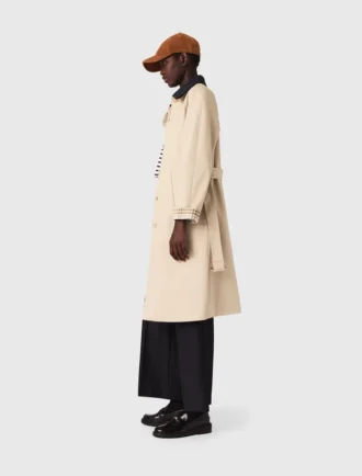 Contrast sleeve and collar trench Contrast sleeve and collar trench