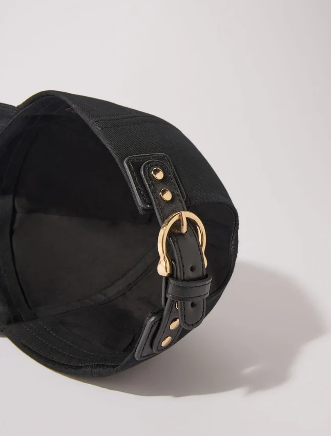 Cotton hat with gold-tone buckle Cotton hat with gold-tone buckle