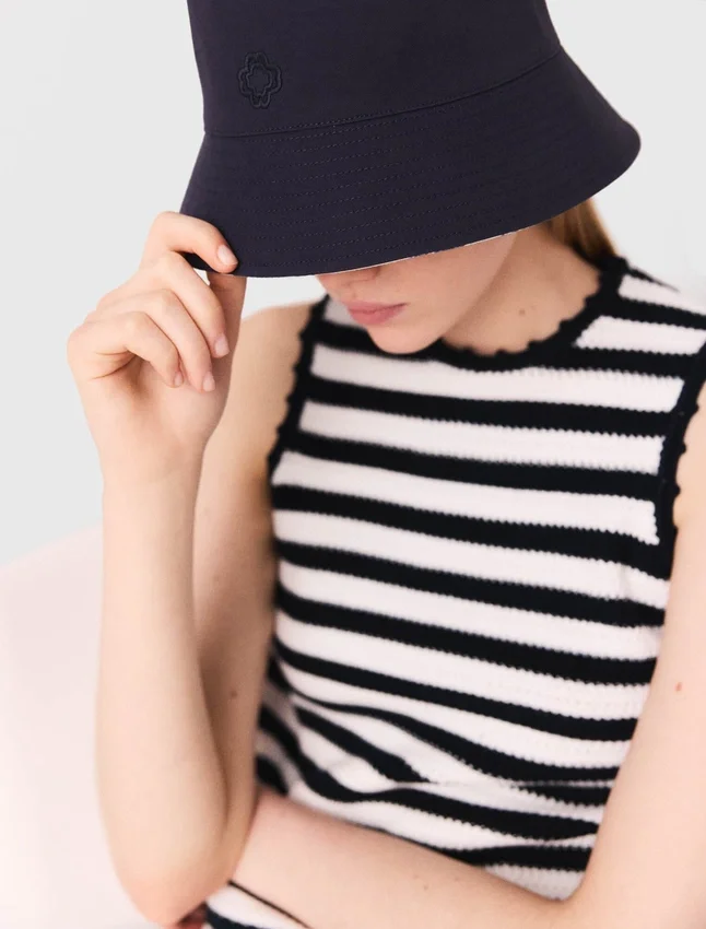 Reversible fruit print bucket hat Reversible fruit print bucket hat