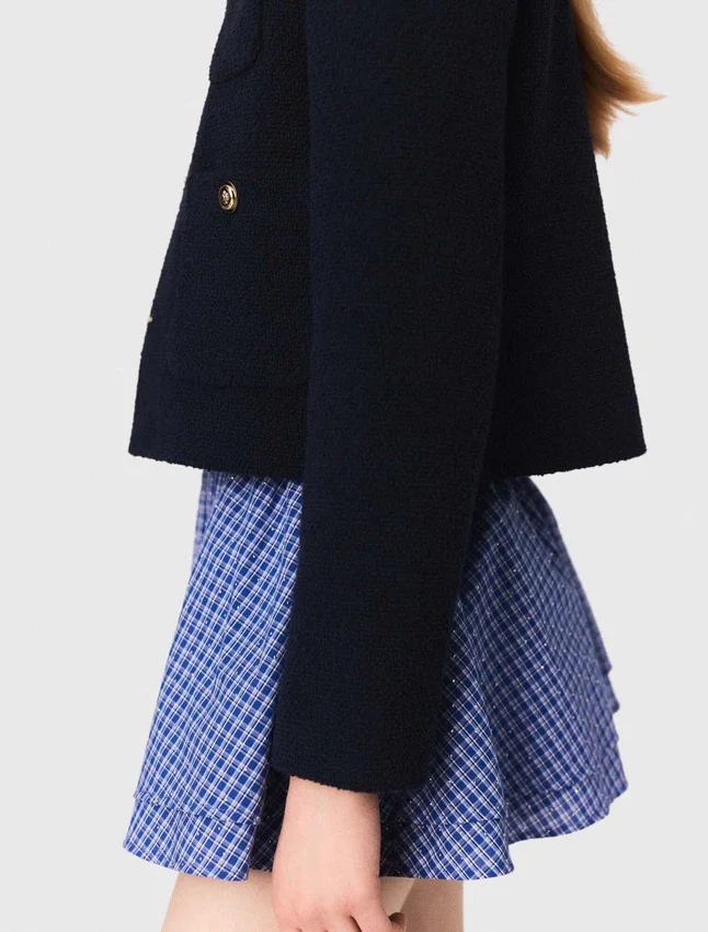 Cropped tweed jacket, removable collar Cropped tweed jacket, removable collar