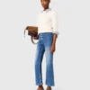 Denim jeans with pockets