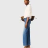 Denim jeans with pockets