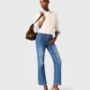 Denim jeans with pockets