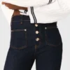 Denim jeans with pockets