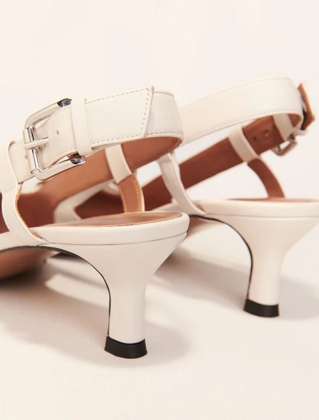 Double buckle slingback pump Double buckle slingback pump