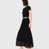 Embroidered basket-weave knit skirt