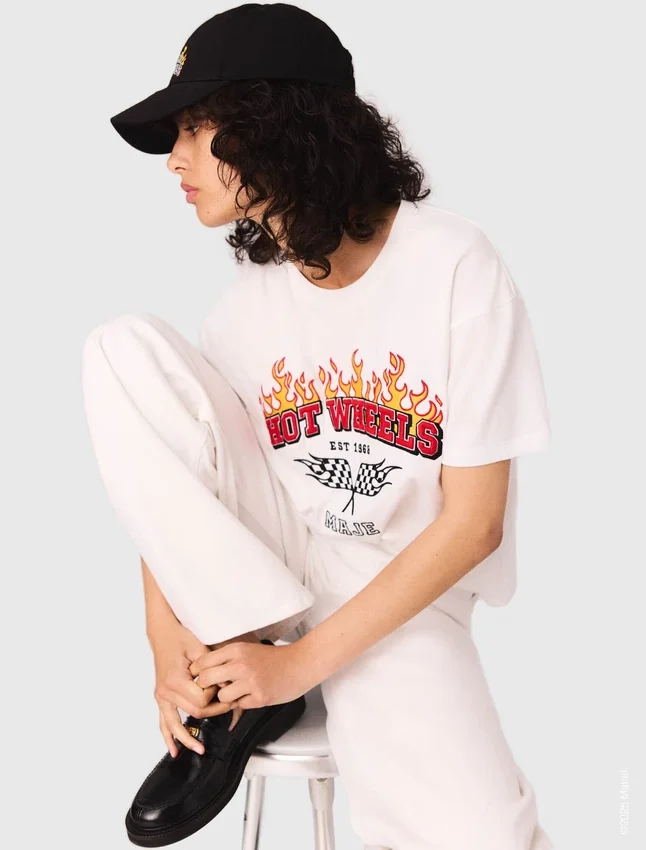 Embroidered T-shirt Embroidered T-shirt