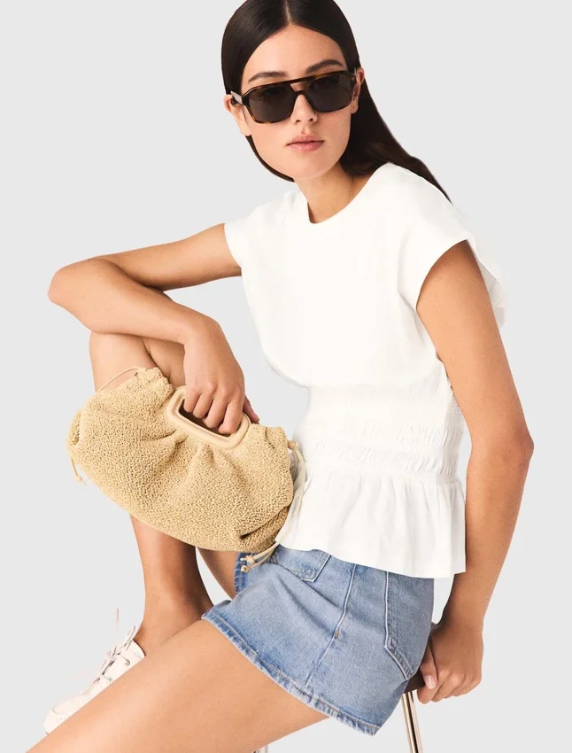 Fitted pleated T-shirt Fitted pleated T-shirt