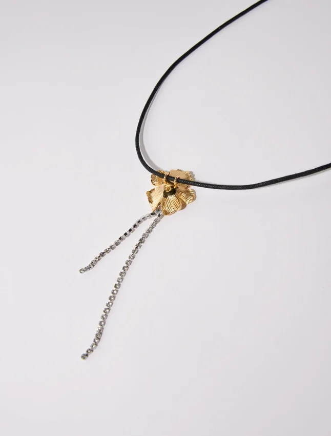 Flower necklace Flower necklace
