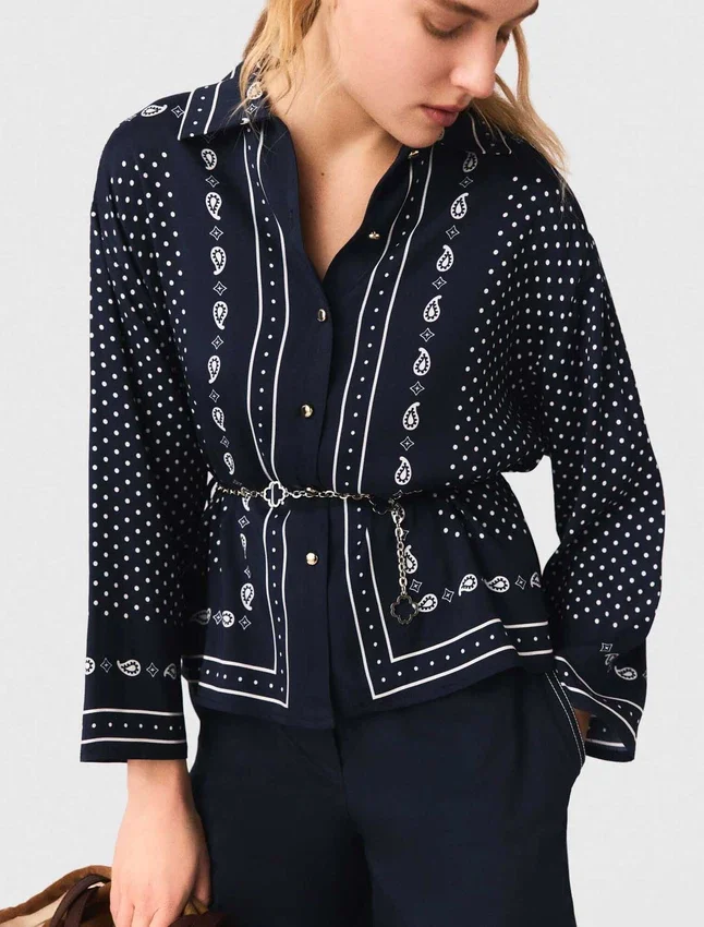 Flowing printed shirt Flowing printed shirt