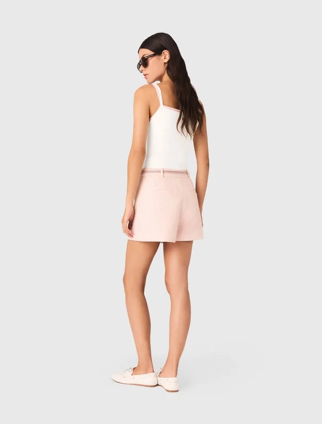 High straight-neck top High straight-neck top