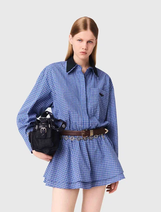 Jumpsuit with removable collar Jumpsuit with removable collar