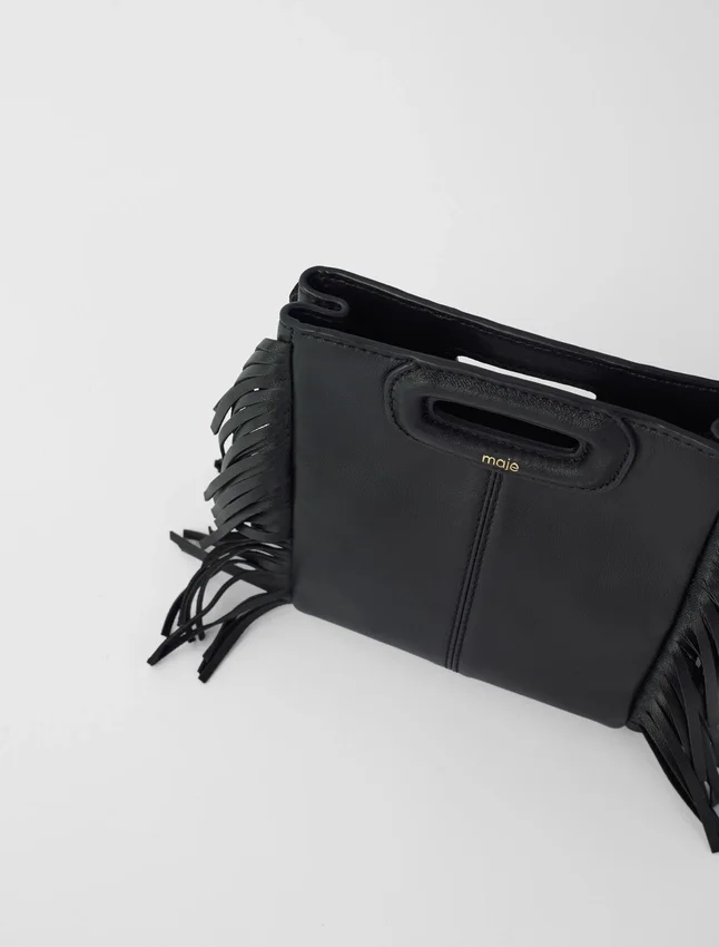 Leather bag with chain strap Leather bag with chain strap