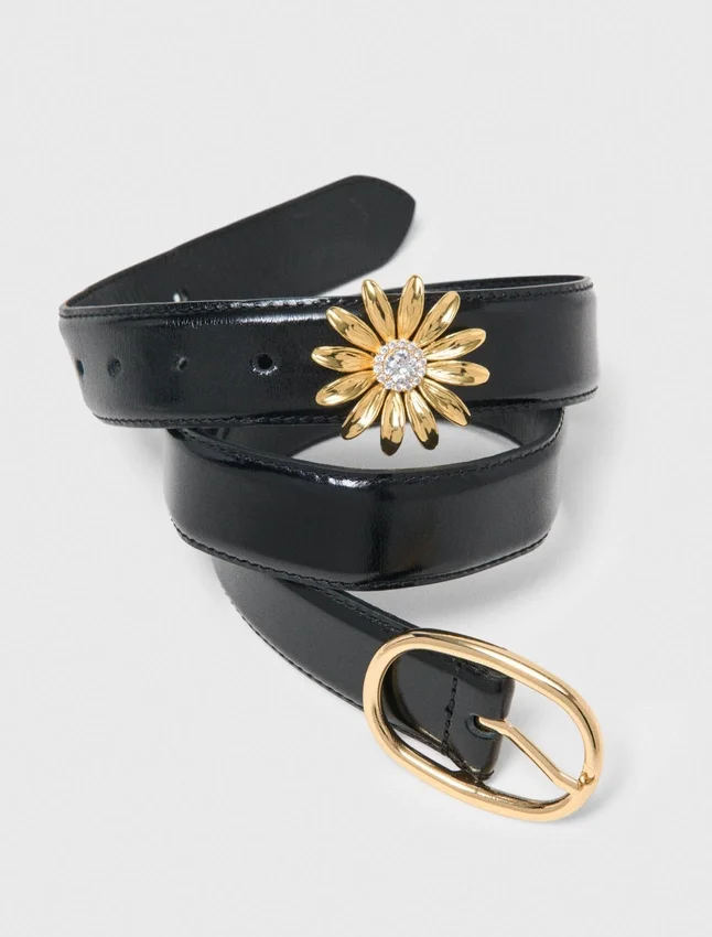 Leather belt with removable jewel Leather belt with removable jewel