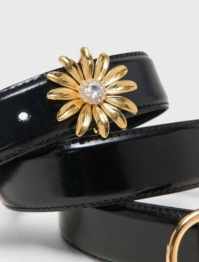 Leather belt with removable jewel Leather belt with removable jewel