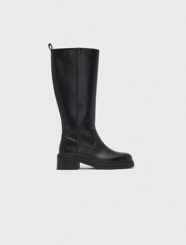 Leather boots Leather boots