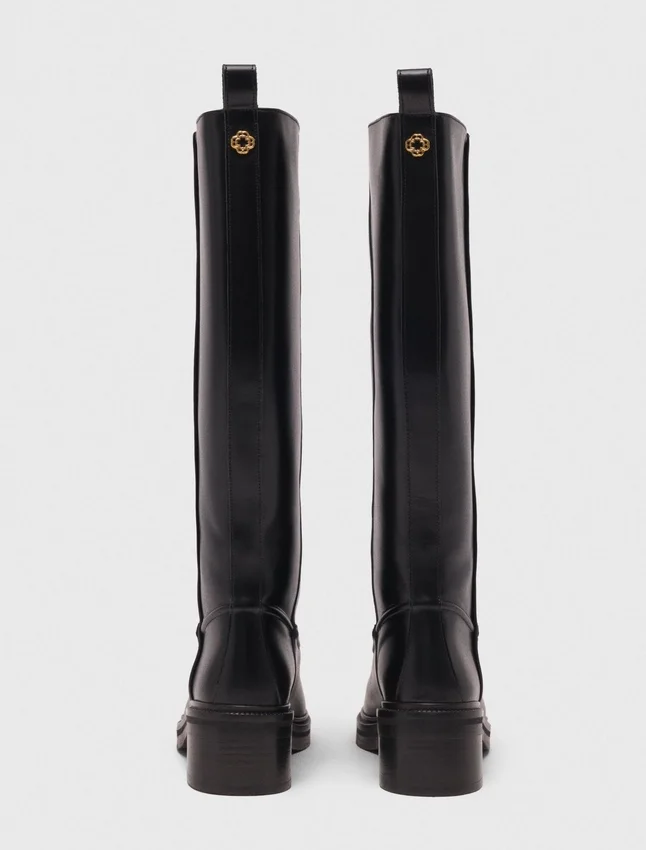 Leather boots Leather boots