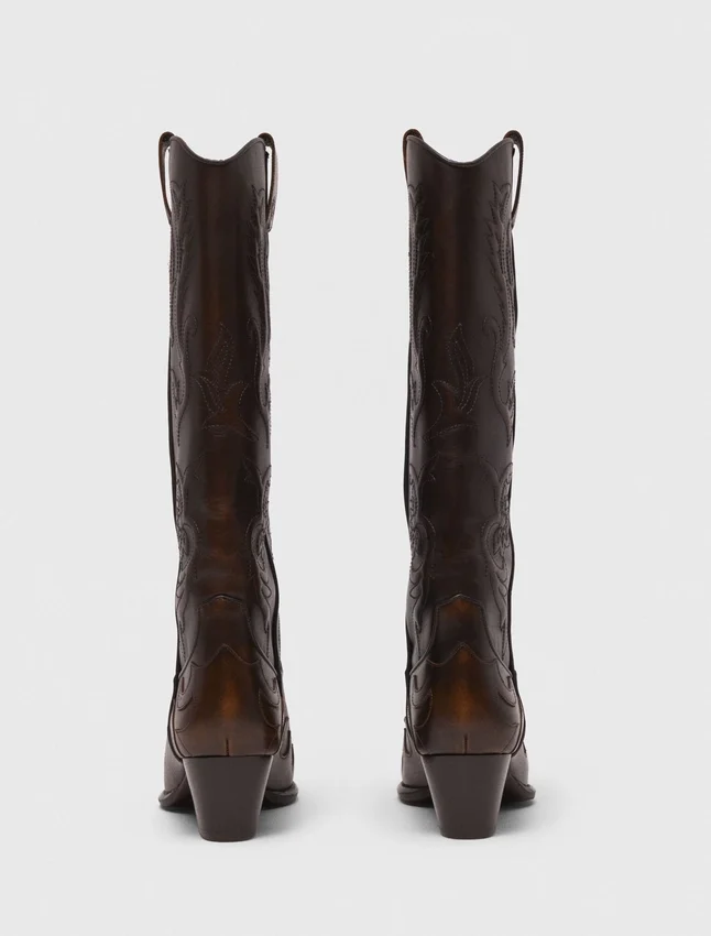 Leather cowboy boots Leather cowboy boots