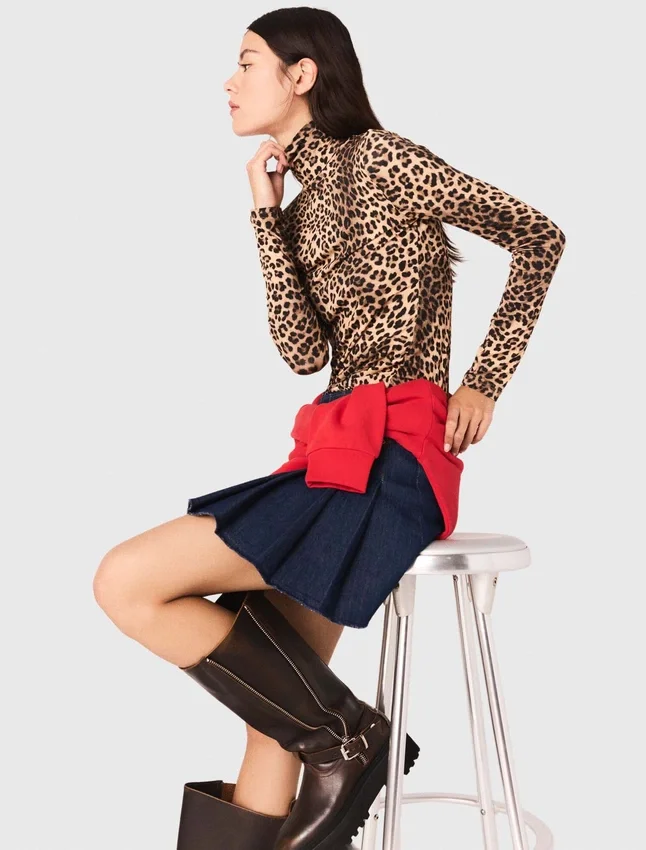 Leopard print T-shirt Leopard print T-shirt
