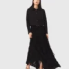 Long embroidered skirt
