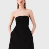Mini strapless linen dress