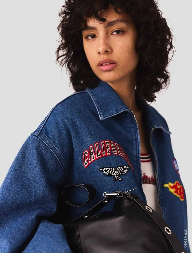 Oversized embroidered denim jacket Oversized embroidered denim jacket