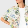Patterned cropped shirt