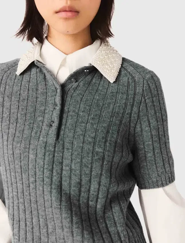 Removable beaded collar sweater Removable beaded collar sweater