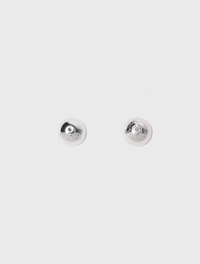 Rhinestone heart earrings Rhinestone heart earrings