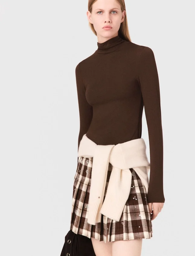 Roll neck T-shirt Roll neck T-shirt