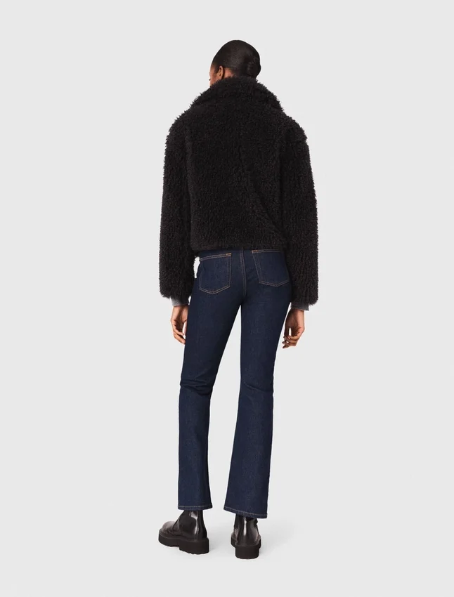 Short curly coat Short curly coat