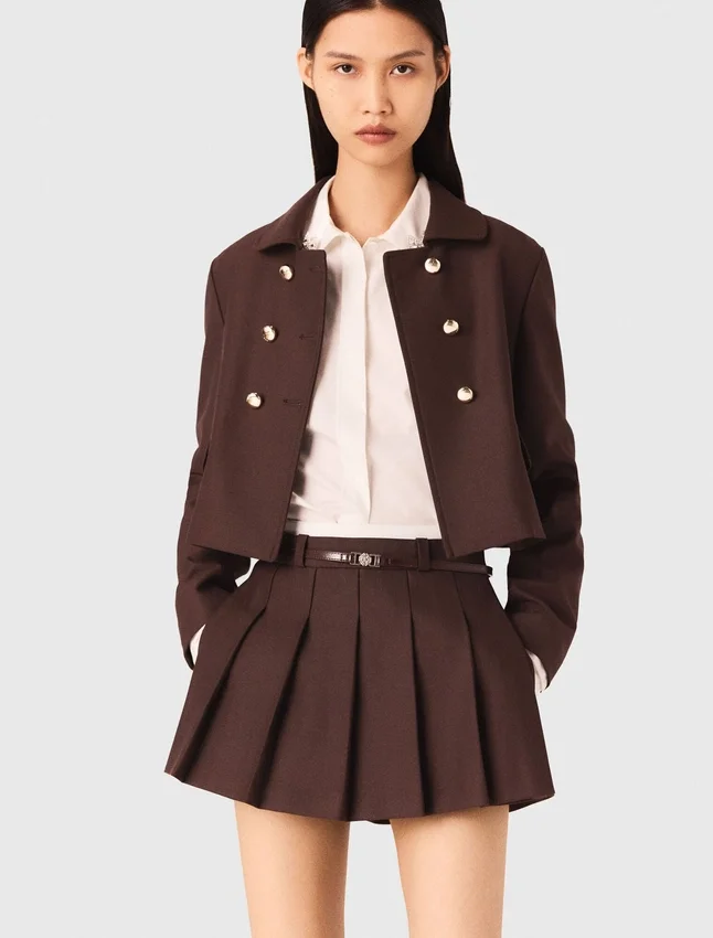 Short double-breasted jacket Short double-breasted jacket