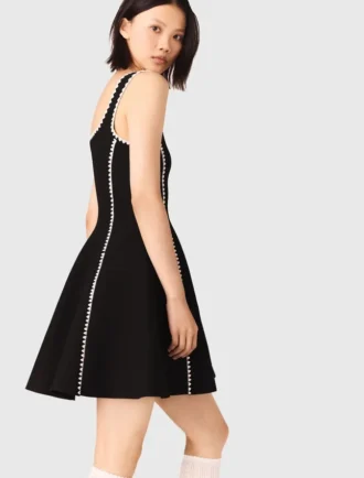 Short dress with topstitch details Short dress with topstitch details