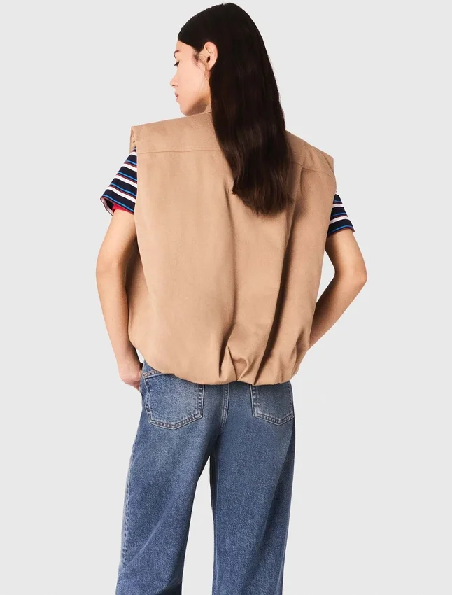 Sleeveless jacket Sleeveless jacket