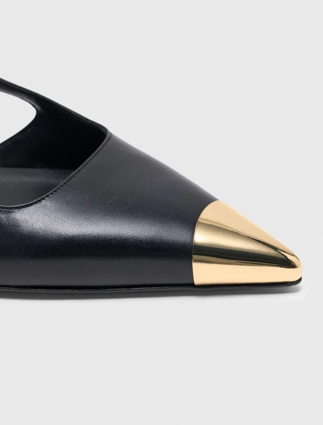 Smooth leather slingback pumps Smooth leather slingback pumps