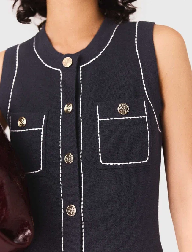Straight dress in stitched knit Straight dress in stitched knit