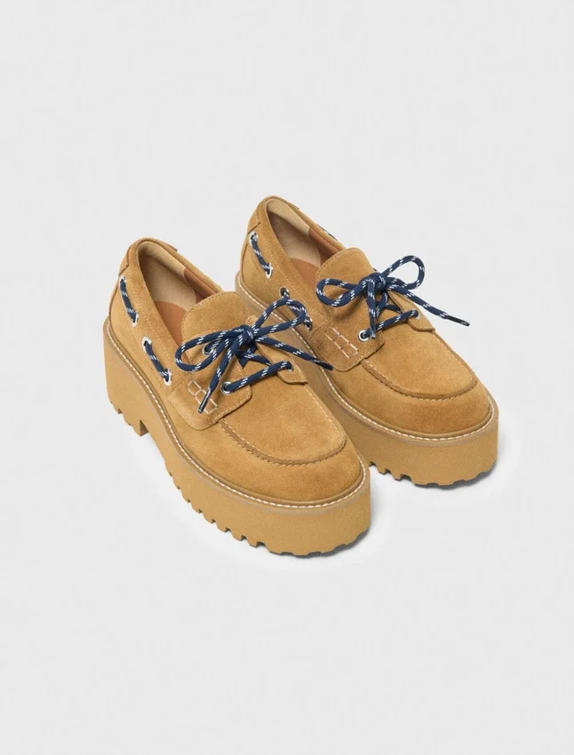 Suede platform boat shoes Suede platform boat shoes