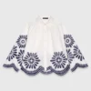 Top court en crochet