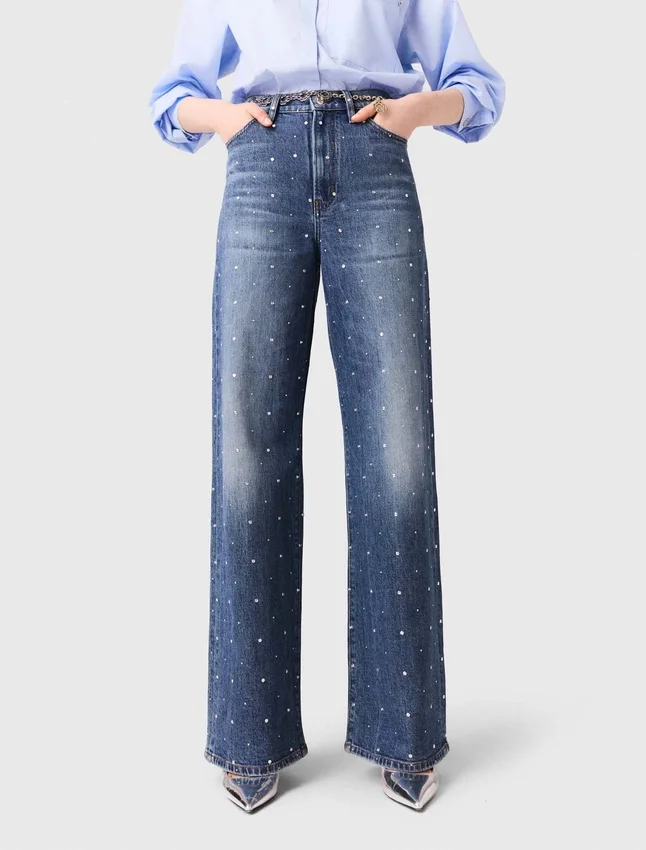 Wide-leg denim jeans with studs Wide-leg denim jeans with studs