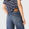 Wide-leg jeans